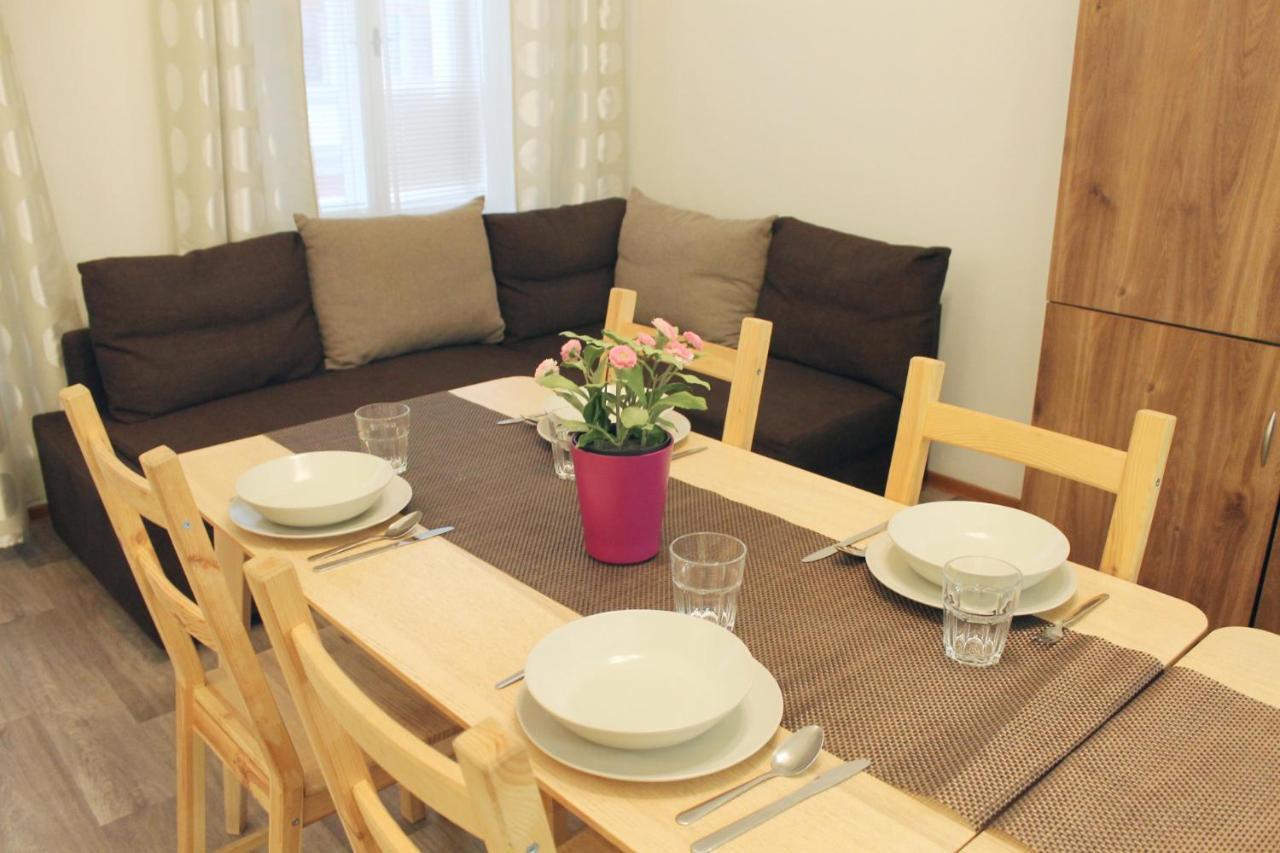 Modern Apartment Ve Smeckach 28 Praga Zewnętrze zdjęcie